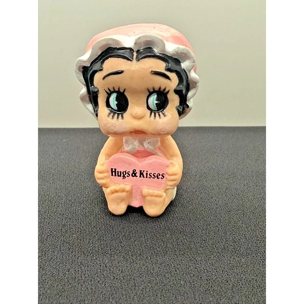 **RARE Vtg Baby Betty Boop‎ Valentine Day Pink Heart Hugs & Kisses Figurine 1990